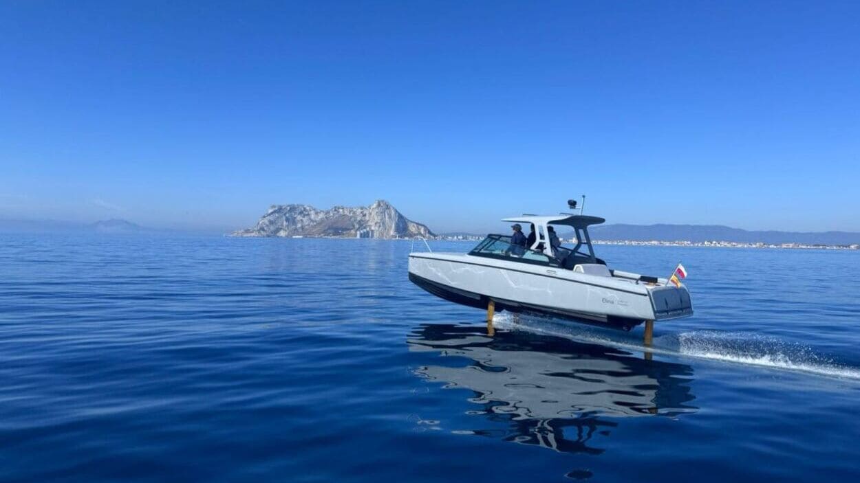 Barco eléctrico. Servimedia.