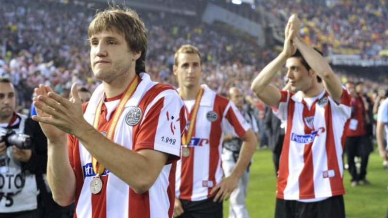 El exfutbolista del Athletic Club, Carlos Gurpegui, tras un partido. Athletic Club.