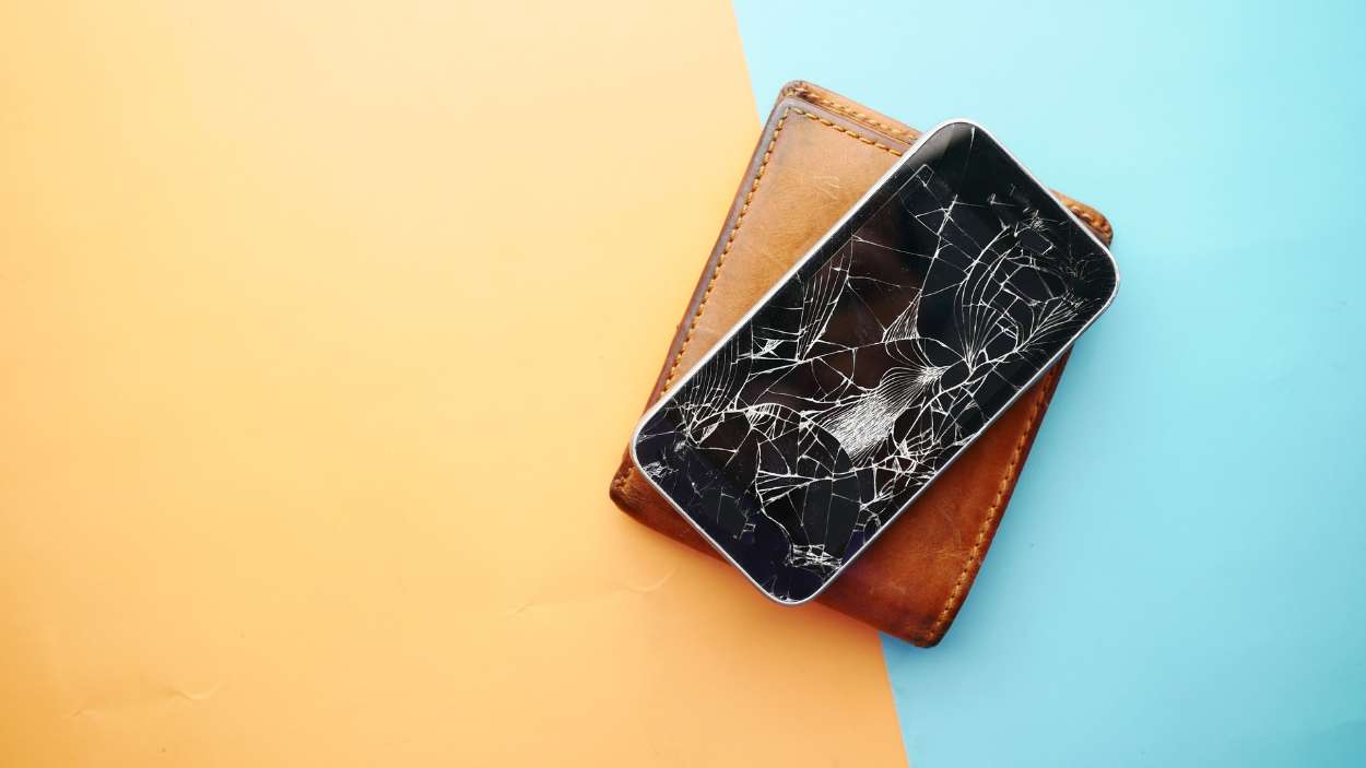 Adiós a las fundas para móviles esta es la nueva tendencia en el uso de smartphones