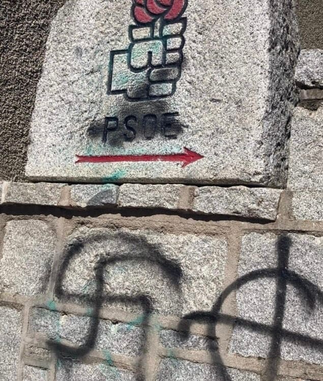 PSOE-M cifra en más de 150 sus sedes atacadas en dos años tras las pintadas nazis y homófobas en Alpedrete. EP