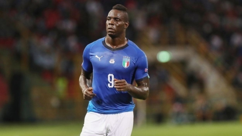 El jugador italiano, Mario Balotelli, durante un partido con su selección. EP. El jugador italiano, Mario Balotelli, durante un partido con su selección. EP.