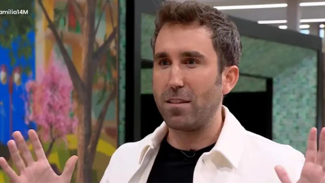 Aitor Albizua en 'La familia de la tele'. TVE