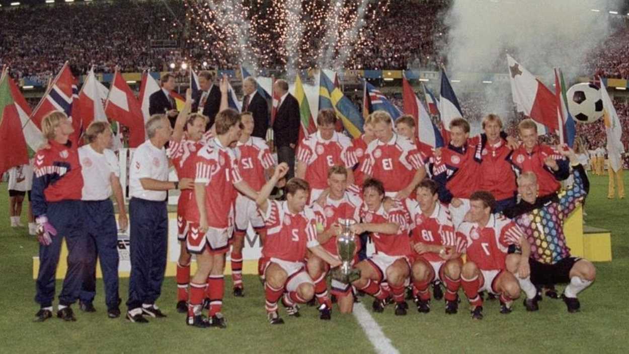 La selección de Dinamarca, campeona de la Eurocopa de Suecia en 1992. UEFA.com