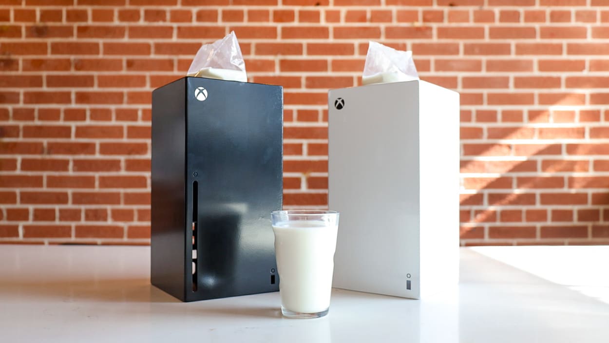 Jarras de leche con la forma de Xbox Series X