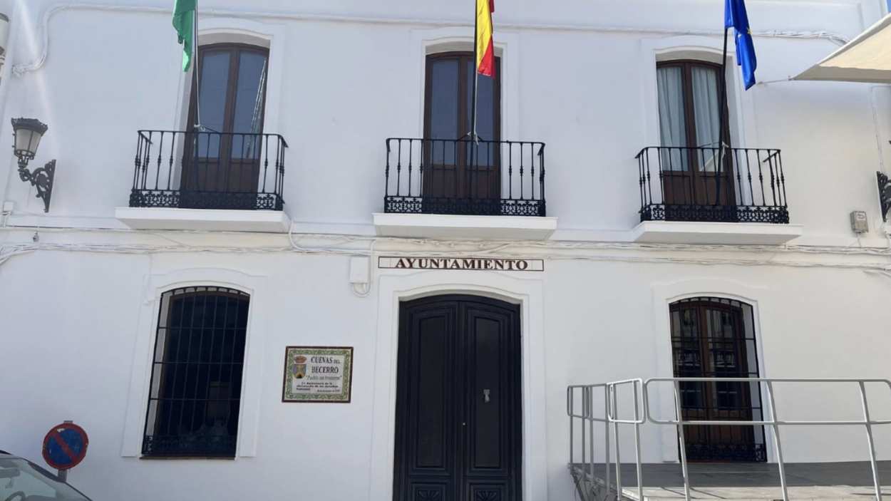 Ayuntamiento de Cuevas de San Marcos.