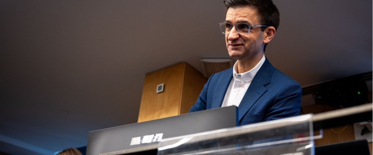 Ni un exorcista lo va a arreglar