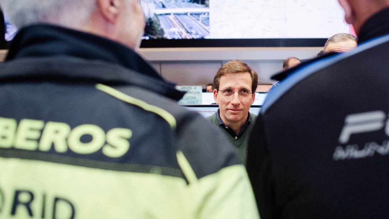 Denuncian el abandono de Almeida a los bomberos. EP