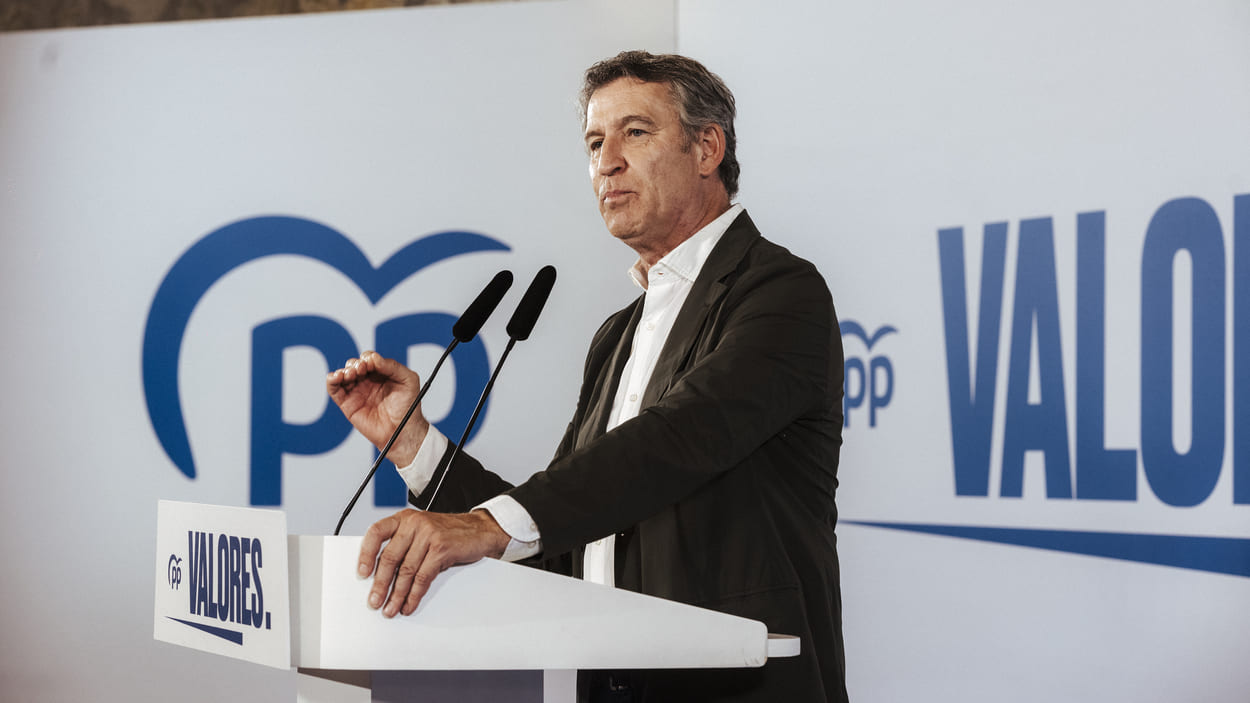 El presidente del Partido Popular, Alberto Núñez Feijóo, en un acto con la militancia del PP en Alicante. EP.