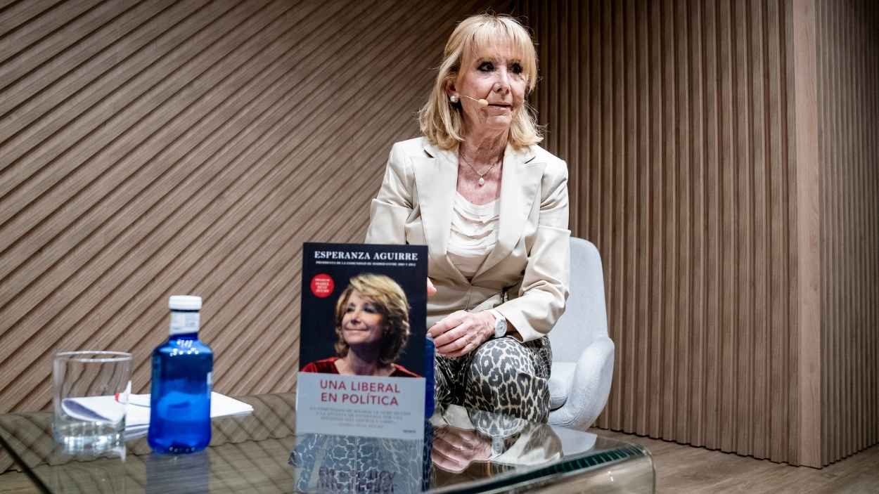 La expresidenta de la Comunidad de Madrid Esperanza Aguirre, durante la presentación de su nuevo libro ‘Una liberal en política. Por qué lo que funciona es el liberalismo’. EP.