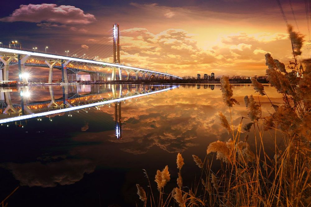El puente Champlain conecta EEUU con Canadá a la altura de Montreal