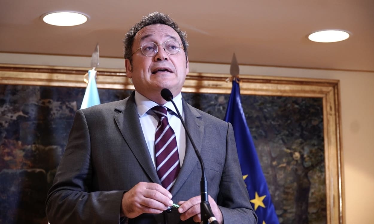 Álvaro García Ortiz clausura la escuela de verano del Ministerio Fiscal en el Pazo de Mariñán de A Coruña. EP