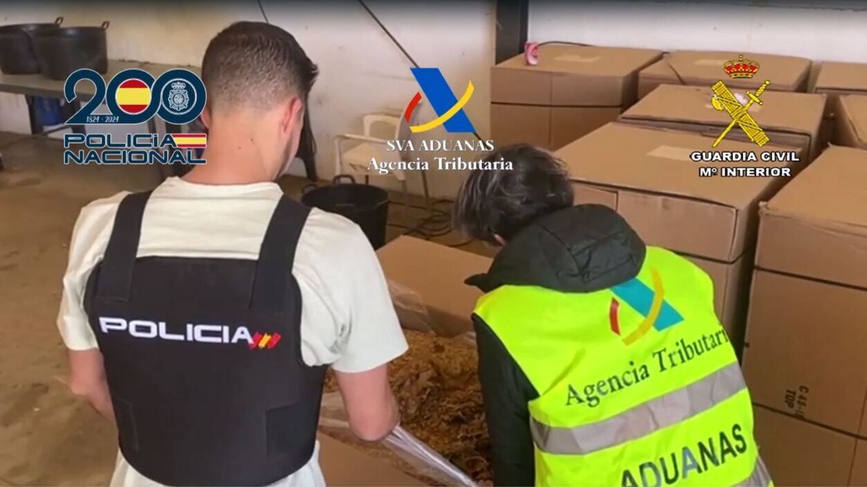 Imagen de archivo de la Policía Nacional de una operación contra el contrabando de tabaco