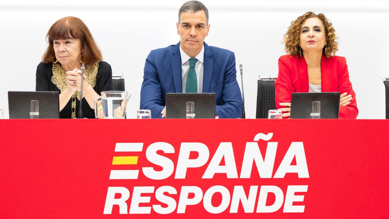 El secretario general del PSOE, Pedro Sánchez, reúne a la ejecutiva federal tras el informe Cerdán. PSOE. 