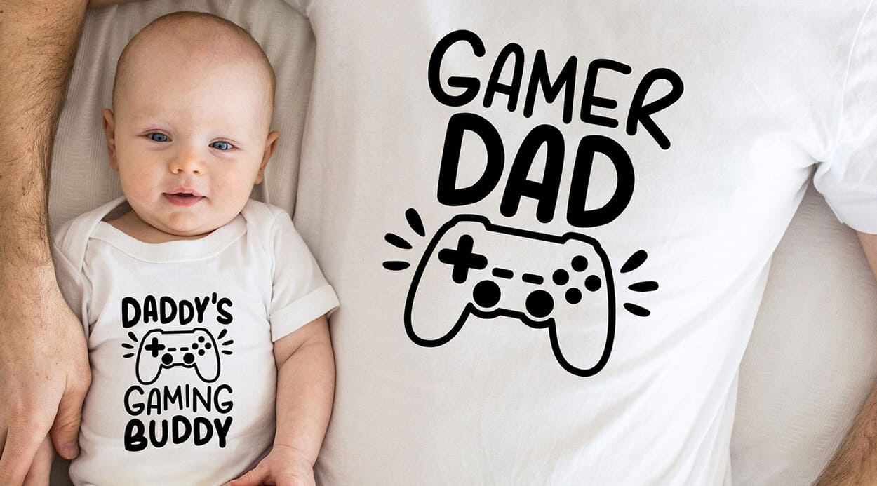 Un bebé y su padre gamer