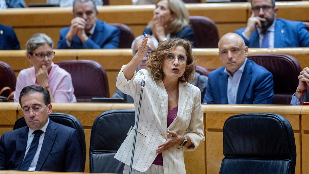 La vicepresidenta primera del Gobierno María Jesús Montero en el Senado este martes. EP.