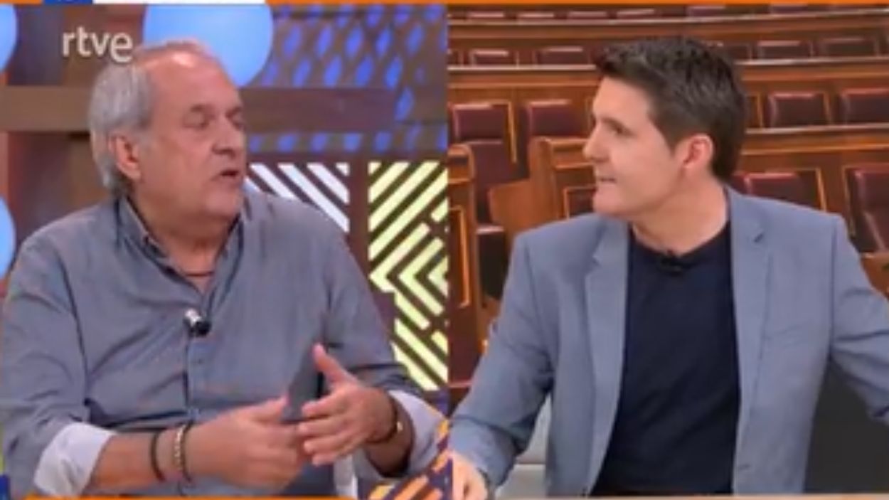 Javier Aroca y Jesús Cintora en 'Malas Lenguas'. TVE