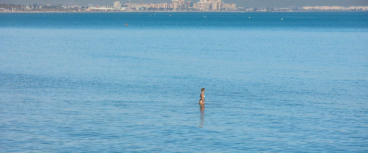 Playa de la Malvarrosa, en Valencia Playa de la Malvarrosa, en Valencia