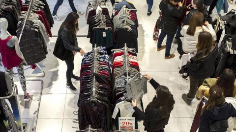 Así queda el nuevo convenio del Comercio Textil: se implementan cambios en jornada, conciliación y retribuciones