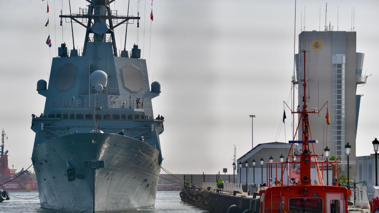 La fragata Blas de Lezo llega al Puerto de Ceuta. EP.
