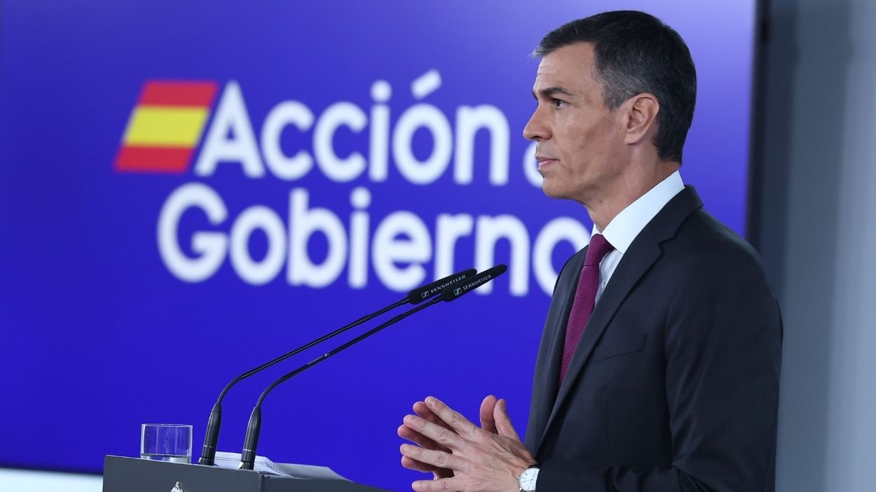 El presidente del Gobierno, Pedro Sánchez, durante una declaración institucional, en el Palacio de la Moncloa. EP. El presidente del Gobierno, Pedro Sánchez, durante una declaración institucional, en el Palacio de la Moncloa. EP.