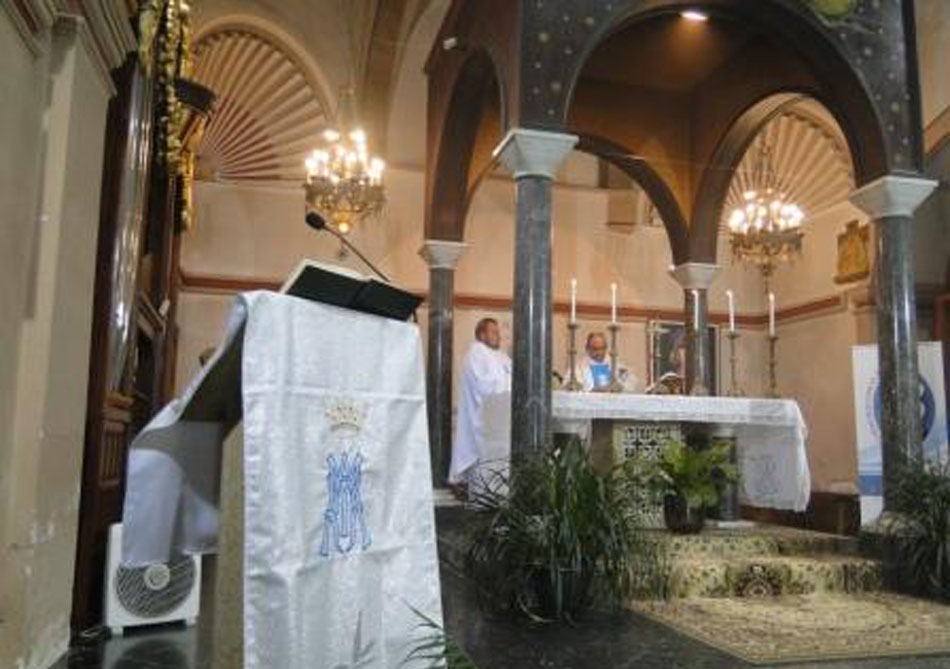 Fotografía de la Iglesia donde se celebró la polémica misa