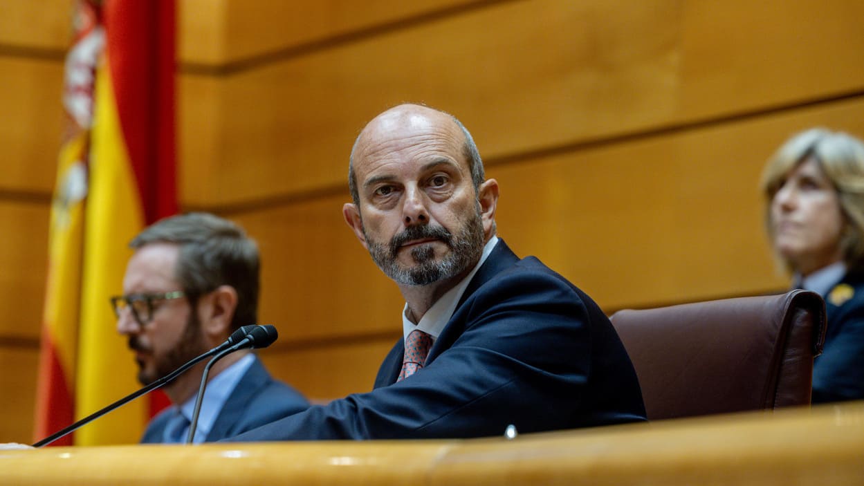 El presidente del Senado, Pedro Rollán, durante un pleno en el Senado a 17 de junio de 2025, en Madrid (España). EP.