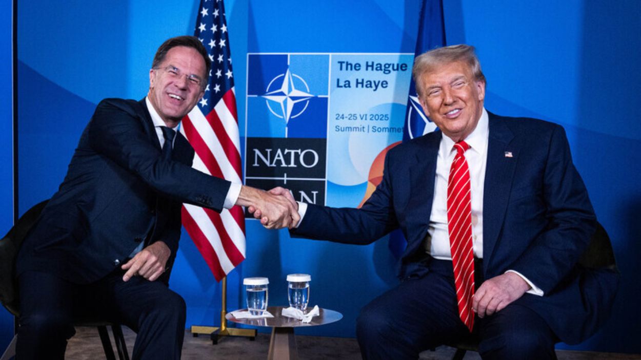 El holandés Mark Rutte y el presidente de Estados Unidos, Donald Trump. EP.