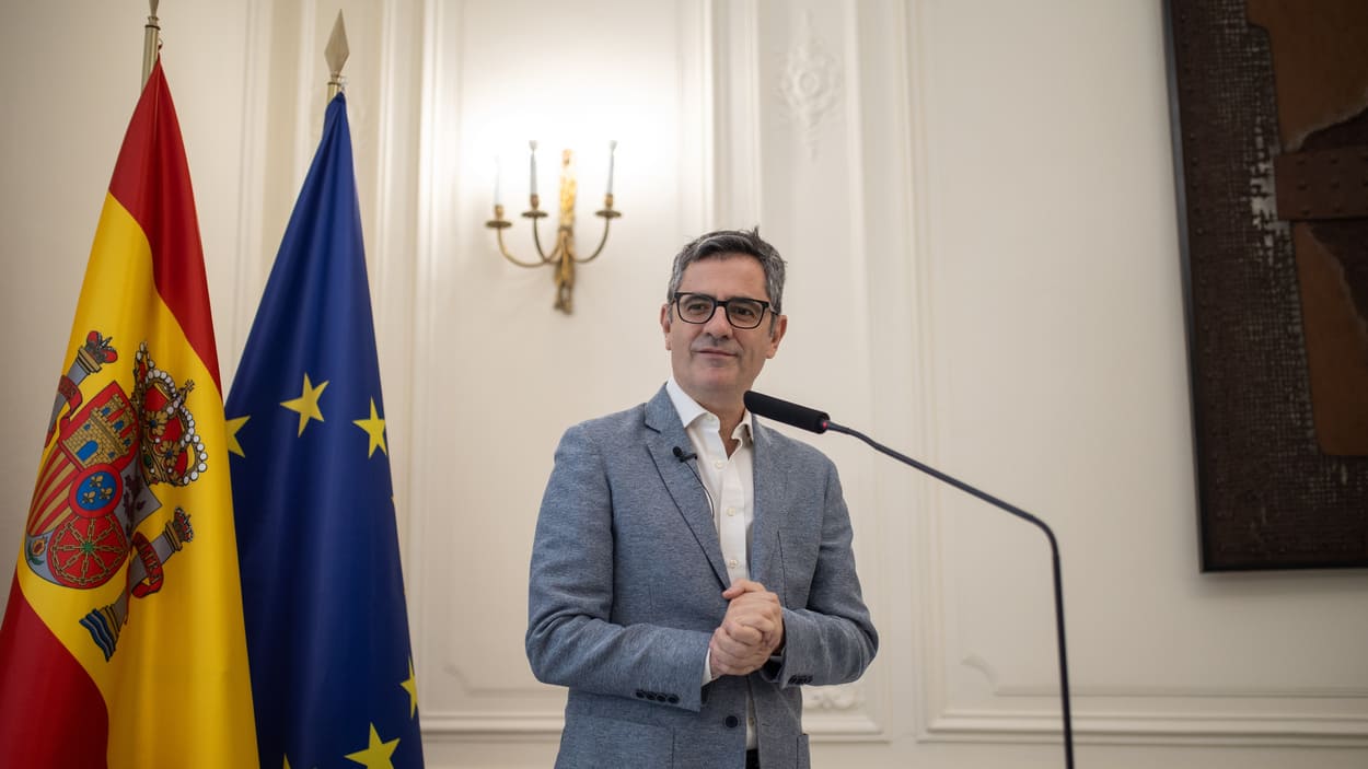El ministro de la Presidencia, Justicia y Relaciones con las Cortes, Félix Bolaños, en rueda de prensa con motivo de las solicitudes recibidas de las Becas SERÉ. EP.