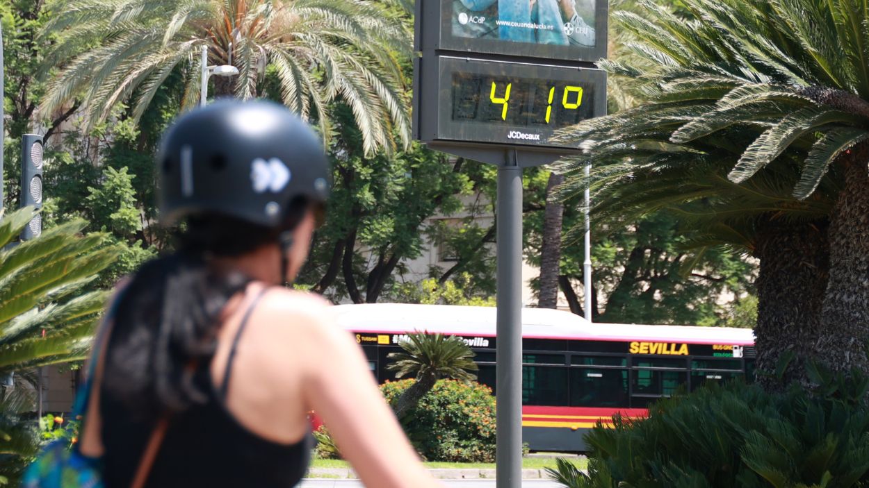 La Aemet lanza un aviso especial por ola de calor más de 42ºC en amplias zonas de España. EP.