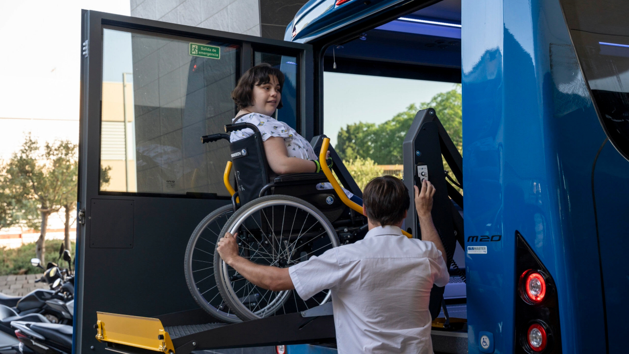 Autobús del Servicio de Transporte Especial de Barcelona