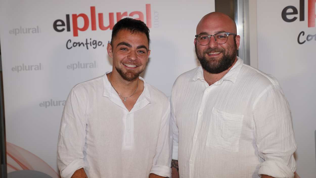 El editor de ElPlural.com, Suren Gasparyan, y el redactor jefe, Nacho Caballero