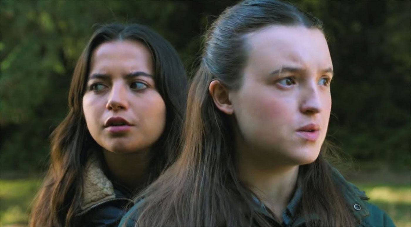 Isabela Merced (Dina) y Bella Ramsey (Ellie) en The Last Of Us 2