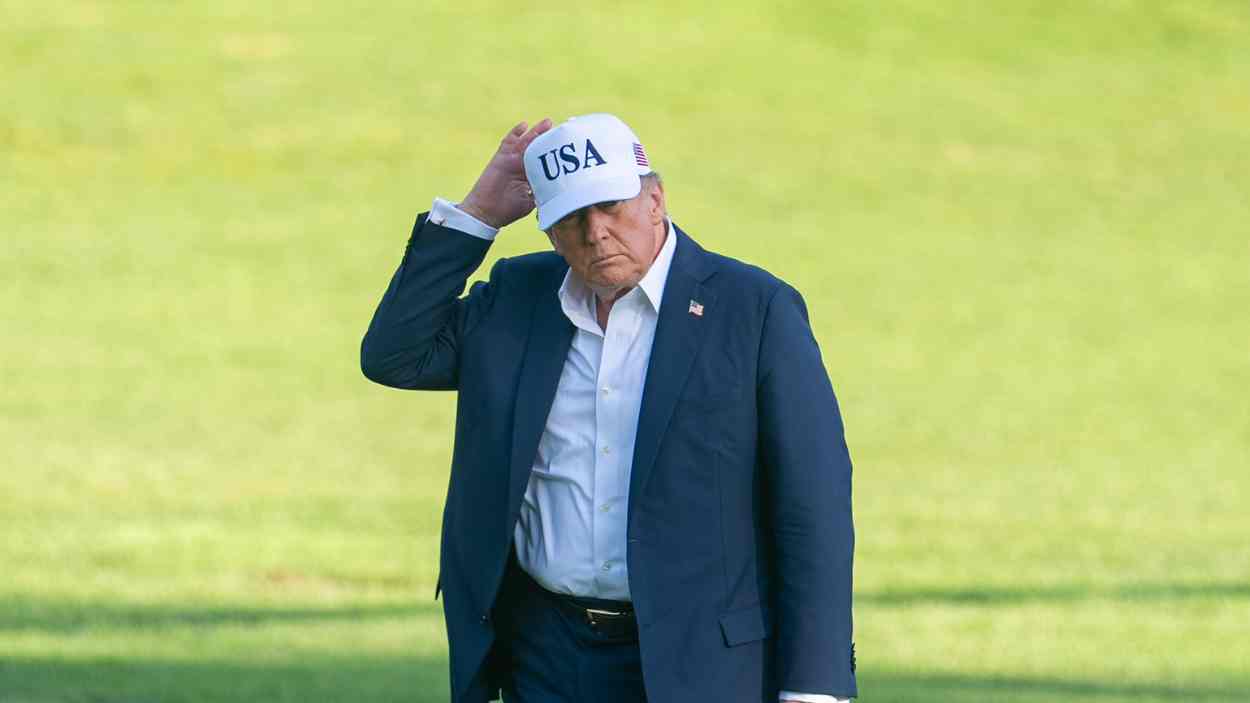 Trump retrasa sus aranceles. EP
