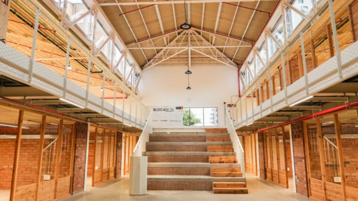 Interior del Bloc4BCN, laboratorio de innovación social en vivienda