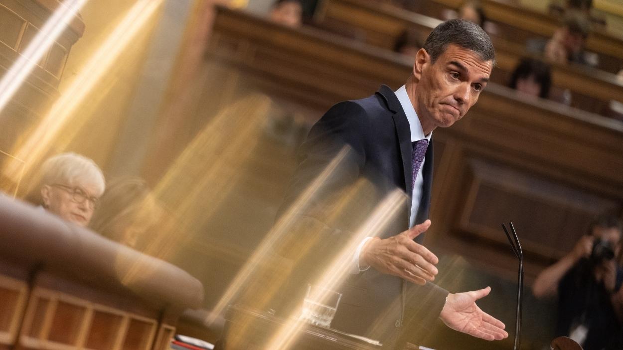 El presidente del Gobierno, Pedro Sánchez, interviene durante un pleno extraordinario, en el Congreso de los Diputados. EP.