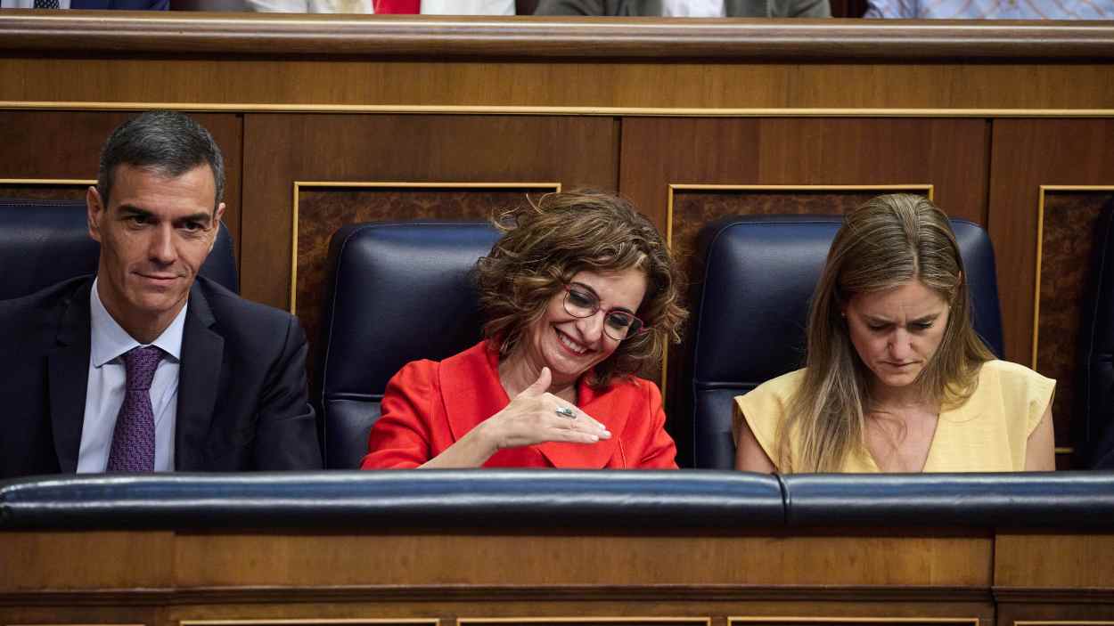 El Gobierno sigue, la legislatura continúa. EP