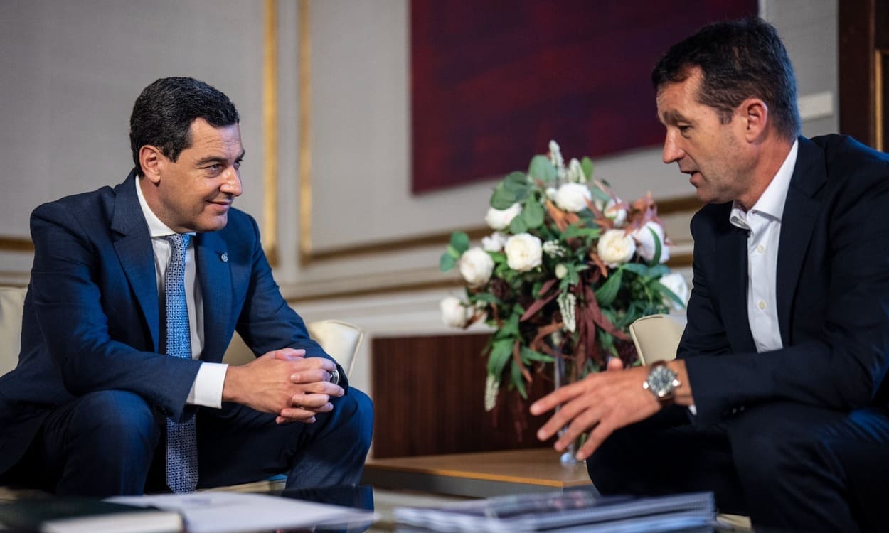 Ángel Escribano se reúne con Moreno Bonilla para presentar el plan de Indra Group y duplicar su actividad en Andalucía. Indra