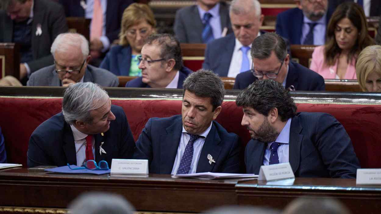 Azcón, Miras y Mazón. EP