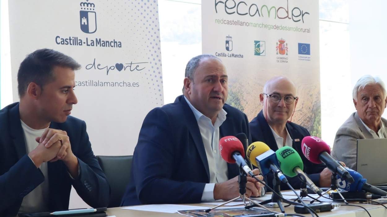 Julián Martínez Lizán, consejero de Agricultura. JCCM.