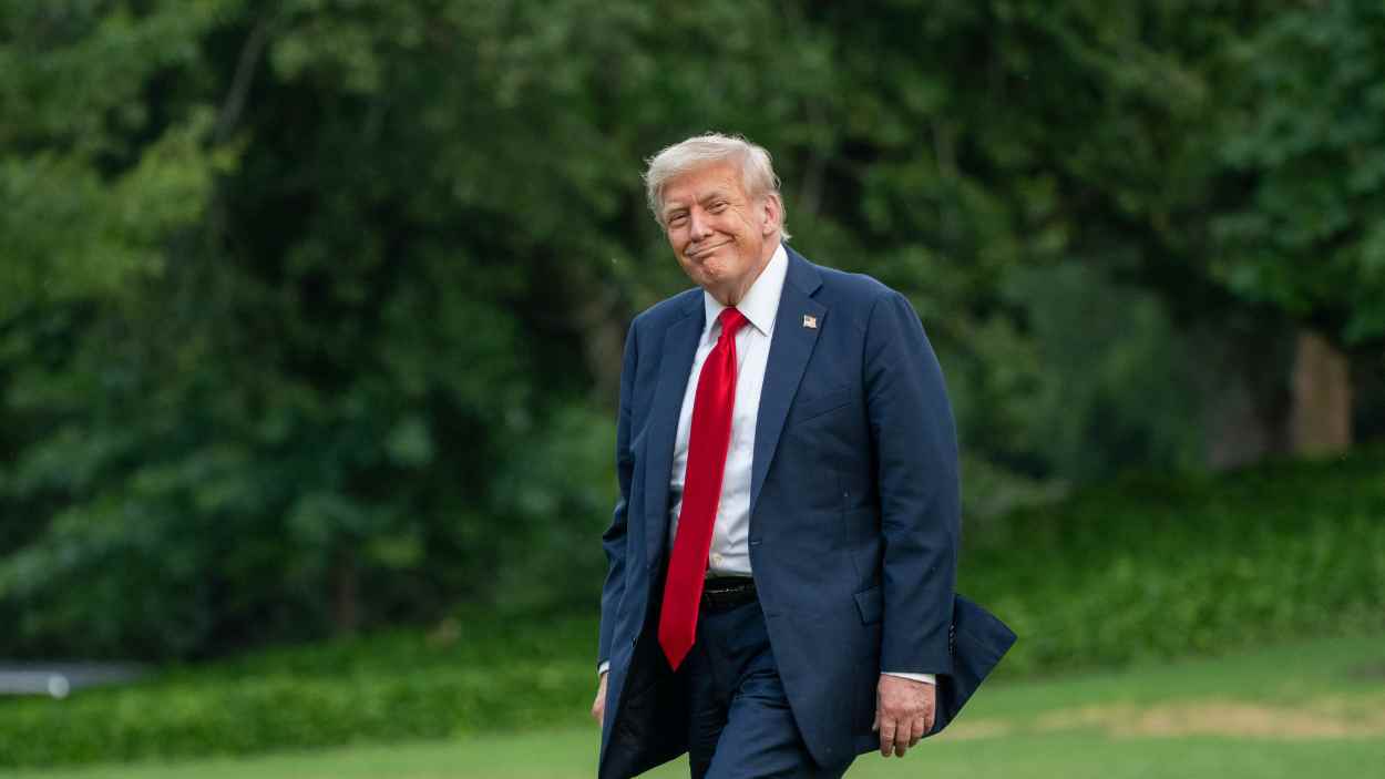 Trump se somete a un examen médico. EP