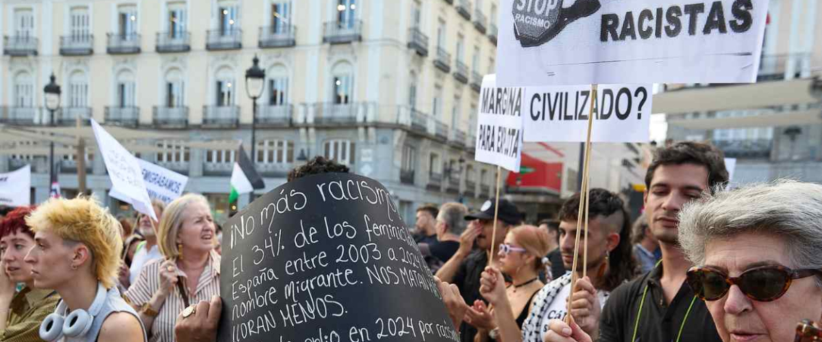El verano del odio en redes: julio bate todos los récords de racismo y xenofobia según los datos oficiales
