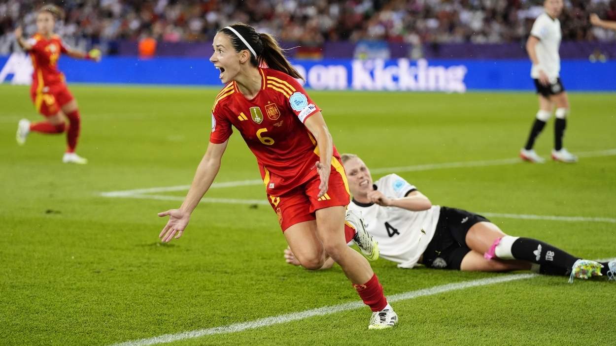 Aitana Bonmatí celebra su gol contra Alemania. EP
