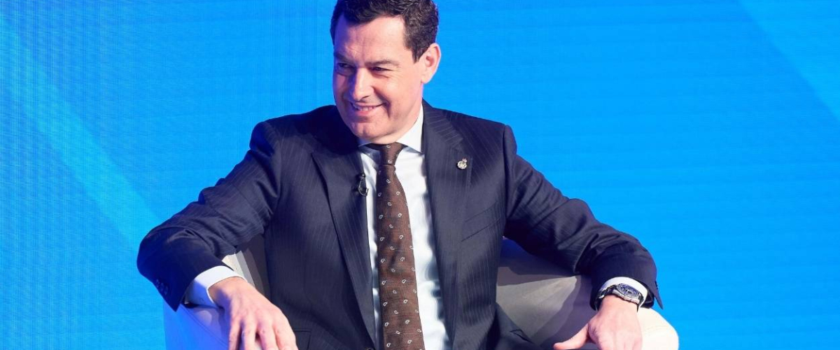 Los nuevos caprichos de Moreno Bonilla: catering y perfumes a cargo del presupuesto de Andalucía
