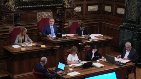 El Pleno de Barcelona aprueba el Plan de AcciĂłn sobre Drogas y Adicciones 2025-2028 que pretende desnormalizar el consumo de alcohol