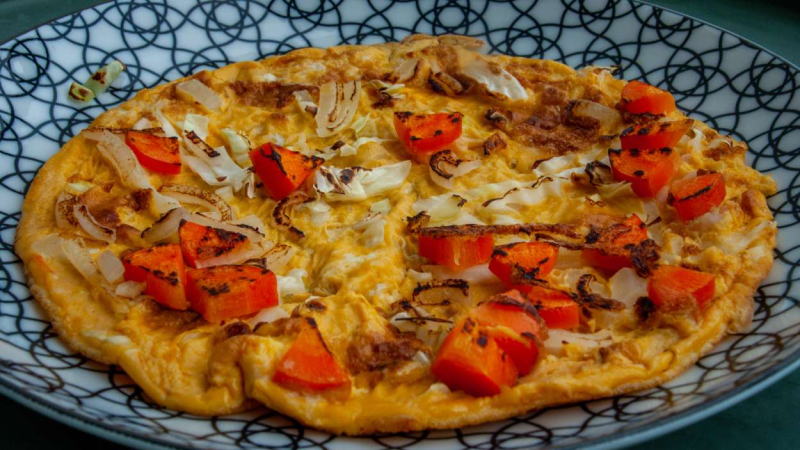 Tortilla de zanahoria y cebolla