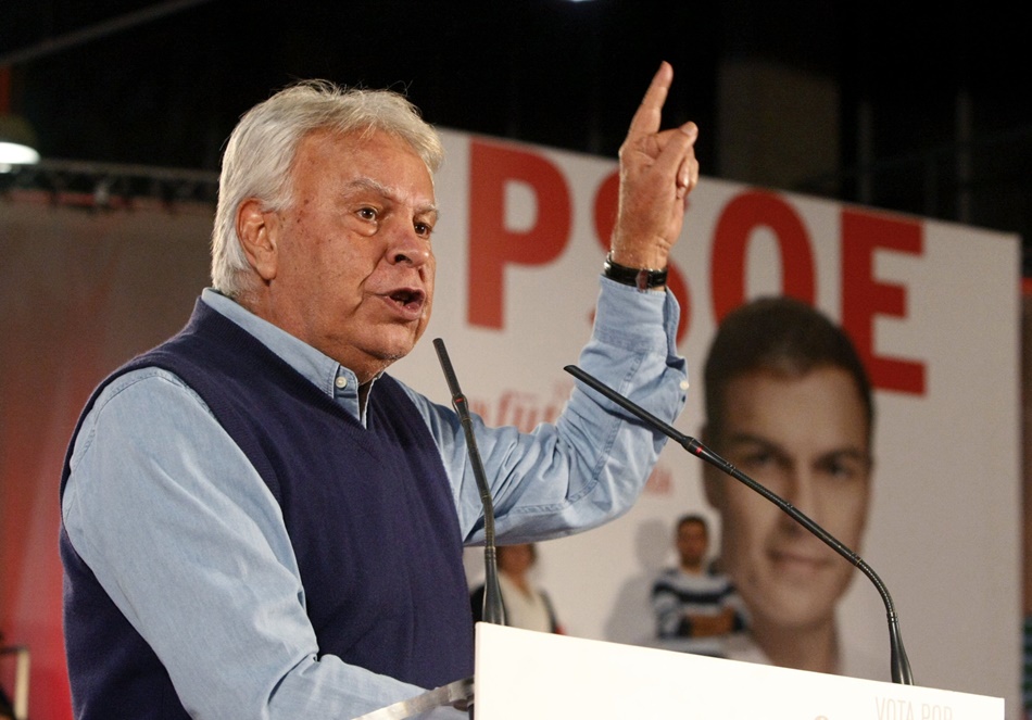 Felipe González durante la campaña electoral de Pedro Sánchez en 2019