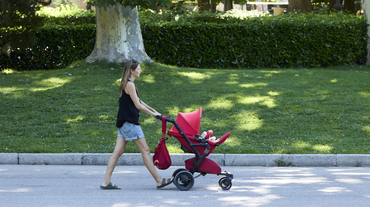 Cómo funcionan y cuánto duran los nuevos permisos de paternidad. EP.
