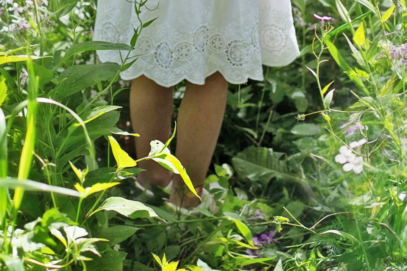 Imagen de una niña en el campo. (Foto: Pixabay)