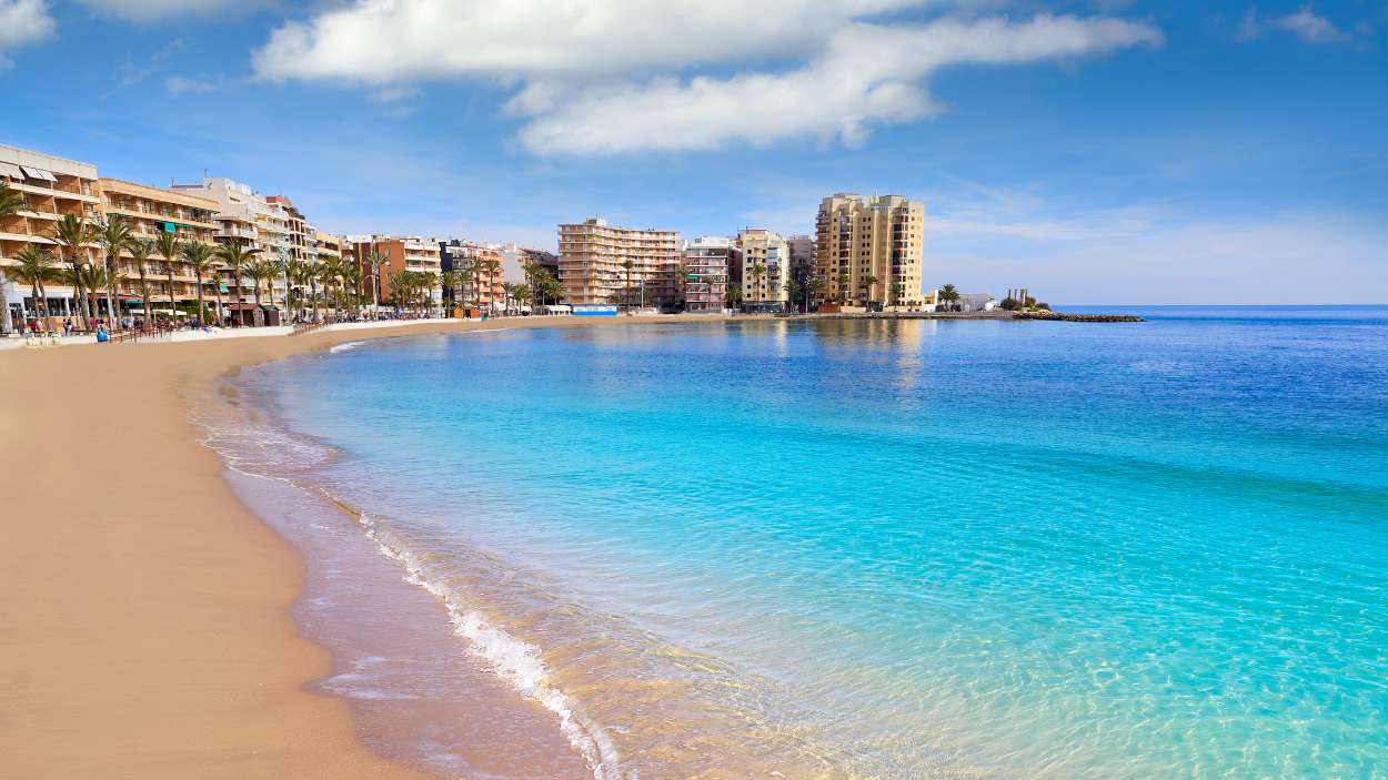 Sabes que eres de clase media baja cuando tus vacaciones soñadas son en uno de estos 10 lugares