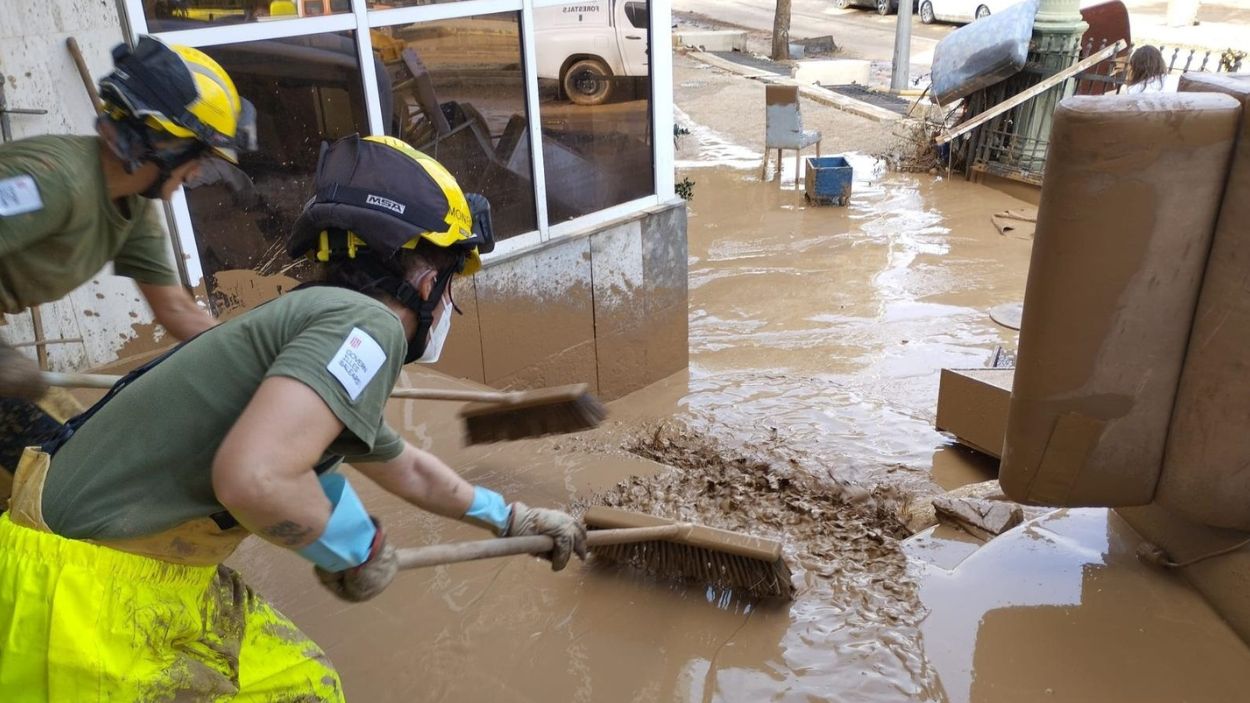 Efectivos de Emergencias en Valencia. EP.